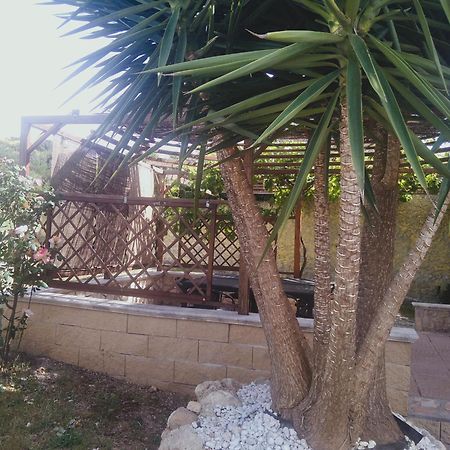Grotta Delle Fate Bed & Breakfast Ossi Luaran gambar