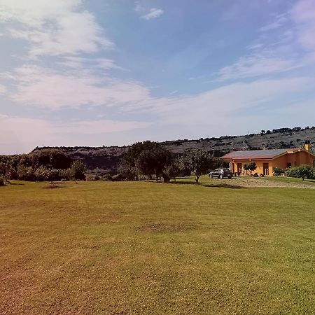 Grotta Delle Fate Bed & Breakfast Ossi Luaran gambar