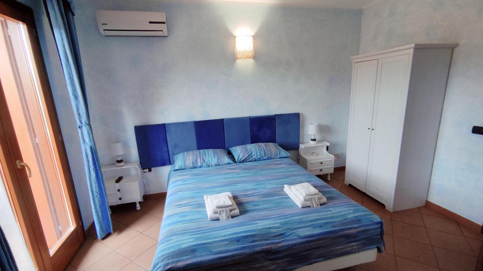 Grotta Delle Fate Bed & Breakfast Ossi Luaran gambar