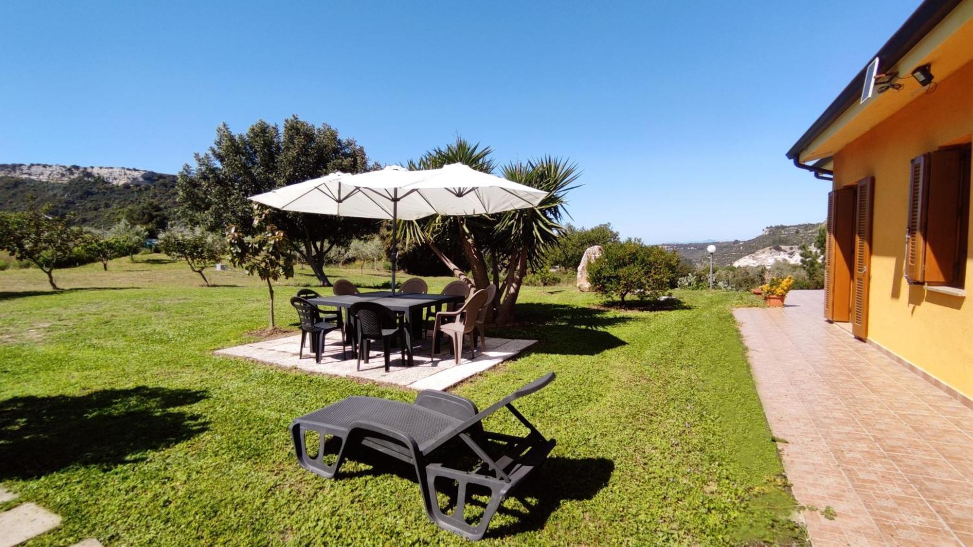 Grotta Delle Fate Bed & Breakfast Ossi Luaran gambar