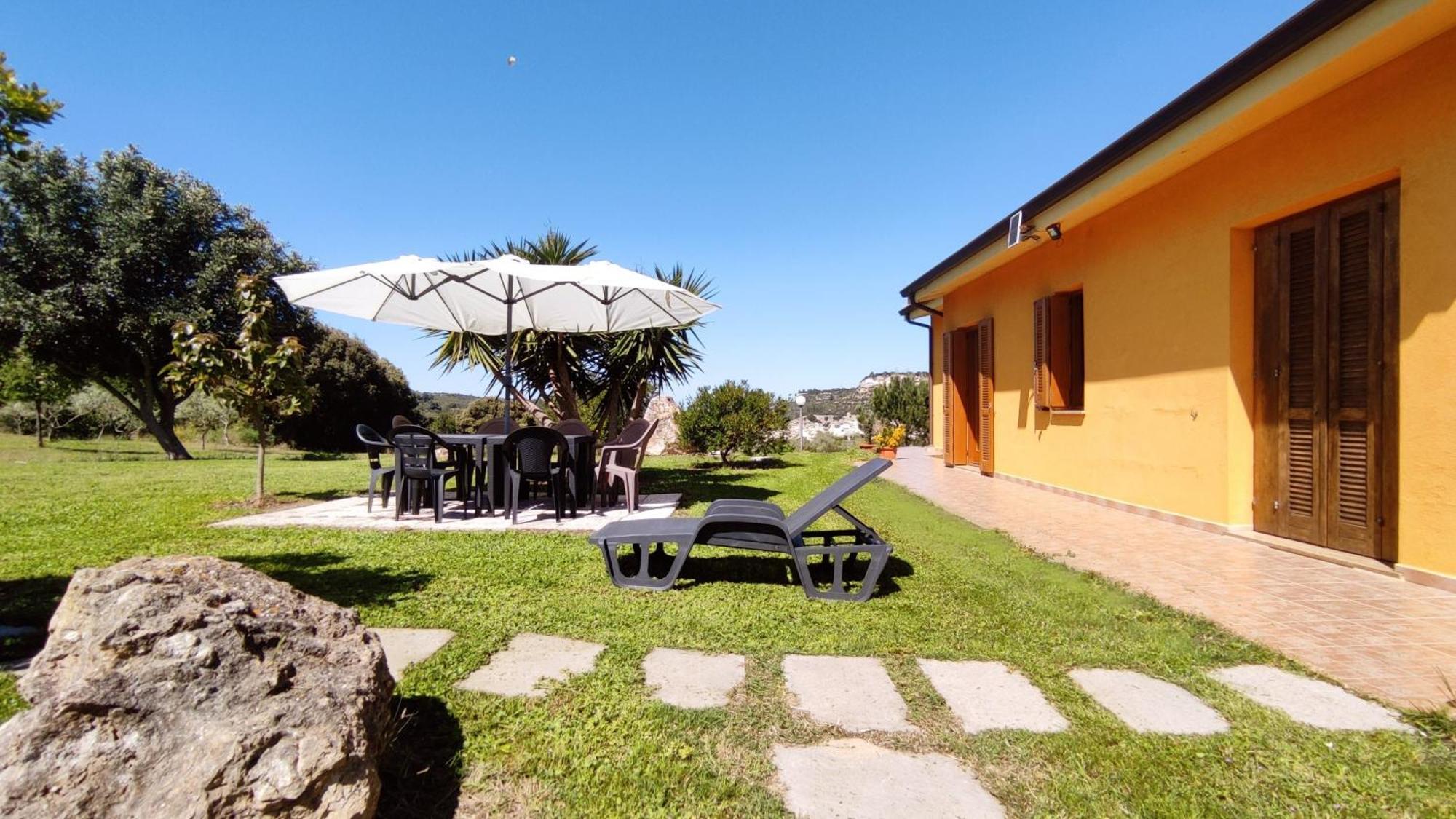 Grotta Delle Fate Bed & Breakfast Ossi Luaran gambar